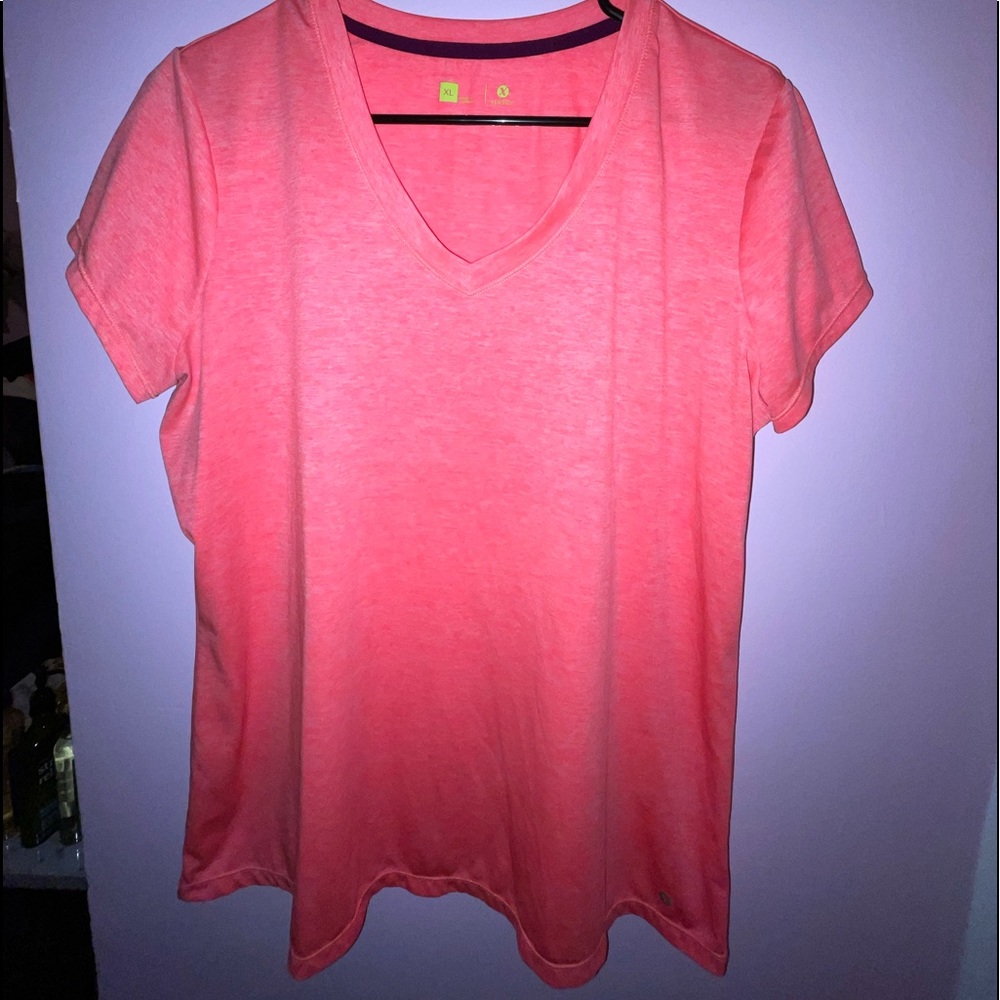 Short Sleeve Women’s Athletic Workout Top
